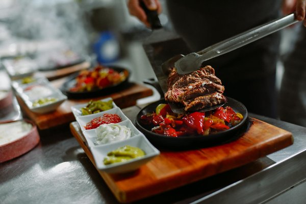 Unlocking the Secrets: How Seasonal Changes Influence Bipolar Disorder Symptoms and Effective Management Techniques